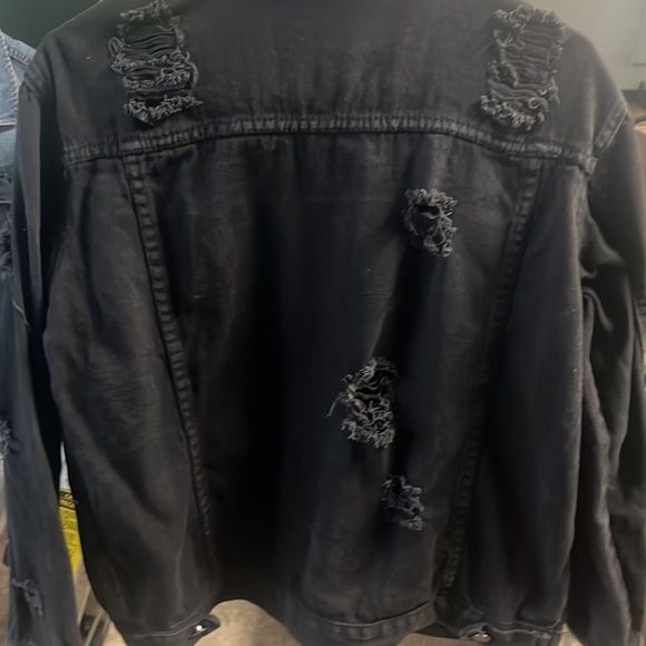 Medium Distressed Black Jean Jacket - Picture 2 of 2